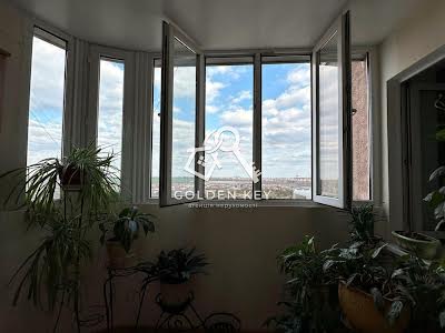 квартира за адресою Світальського, 20