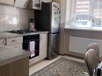 квартира за адресою Панаса Мирного вул., 29