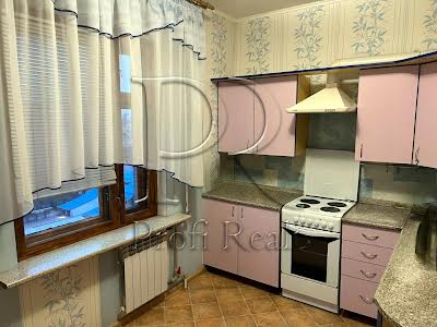квартира за адресою Оноре де Бальзака вул., 57