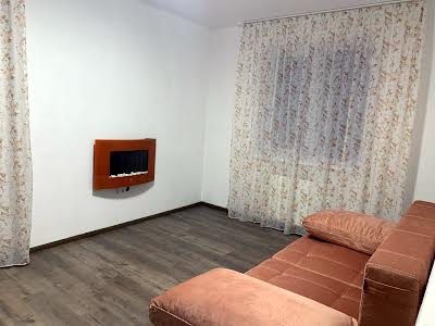 квартира за адресою Сім'ї Кульженків вул. (Петра Дегтяренка), 37