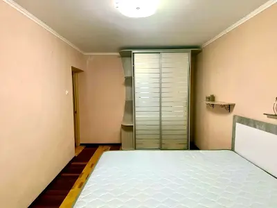 квартира за адресою Драгоманова вул., 5