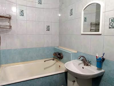квартира по адресу Героев Днепра ул., 73