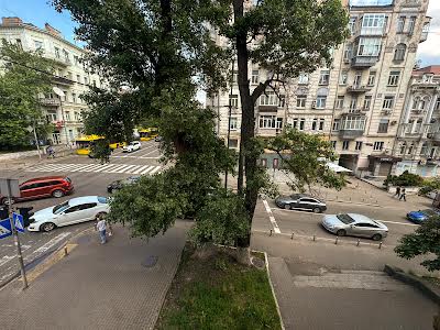 квартира по адресу Саксаганского ул., 63/28
