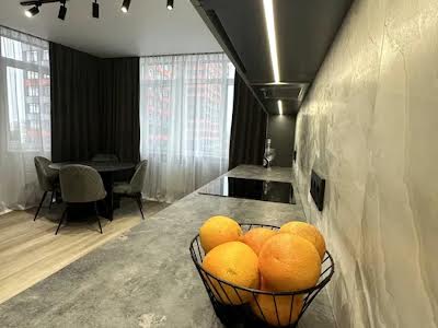 квартира по адресу Черниговская ул., 8