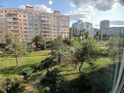 квартира за адресою Йорданська вул. (Лайоша Гавро), 16