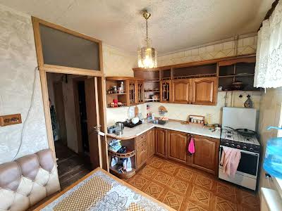 квартира за адресою квітневий провулок, 7