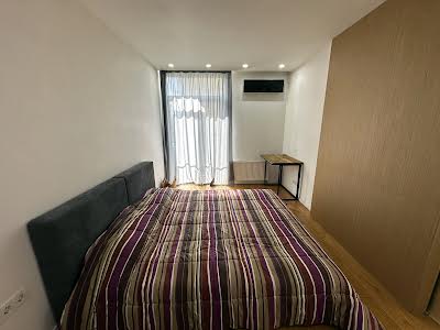 квартира за адресою Регенераторна вул., 4