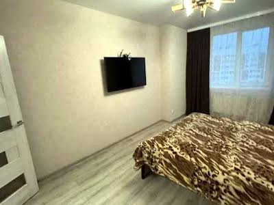 квартира за адресою Машинобудівників вул., 31