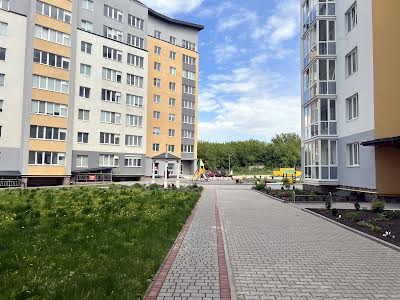 квартира за адресою Микулинецька вул., 116
