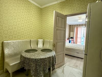 квартира за адресою Патріарха Мстислава Скрипника вул., 48-А