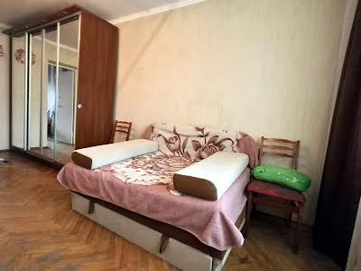 квартира за адресою Світлицького вул., 29/18