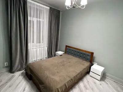 квартира по адресу Простая ул., 14