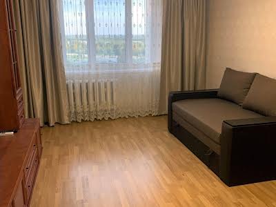 квартира за адресою Вишняківська вул., 5