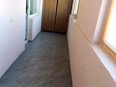 квартира за адресою Паркова вул., 77/1