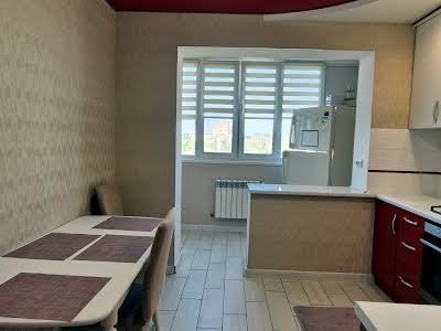 квартира за адресою Червоний пров., 41