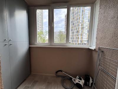 квартира по адресу Андрея Аболмасова ул. (Панельна), 4-А