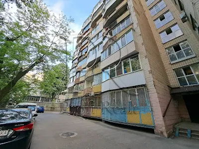 квартира за адресою Златопільська вул., 3