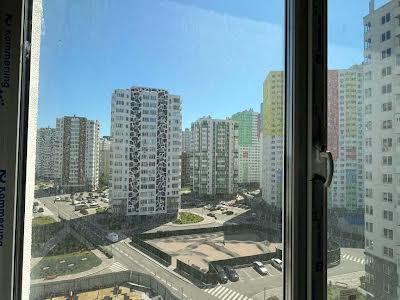квартира за адресою Павла Чубинського вул., 15