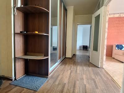 квартира за адресою Драгоманова вул., 17
