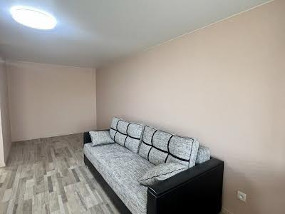 квартира за адресою Академіка Філатова вул., 32