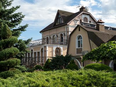 будинок за адресою с. Лютіж, Озерна