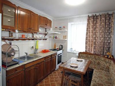 квартира по адресу Гонгадзе Георгия просп. (Советской Украины), 9
