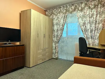 квартира за адресою Озерна вул., 6