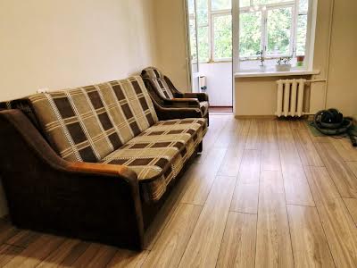 квартира за адресою Тернопільська вул., 13