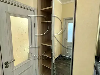 квартира за адресою Ділова вул. (Димитрова), 4