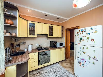 квартира по адресу Рожівська, 8