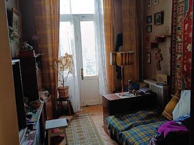 квартира за адресою Стрілецька вул., 7/6