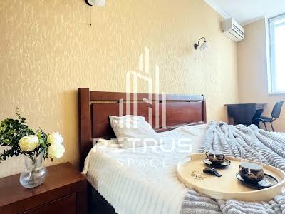 квартира по адресу Елизаветы Чавдар ул., 11