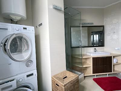 квартира за адресою Лабораторна вул., 8