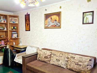 квартира за адресою Миколи Міхновського вул. (Щербини), 7