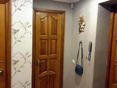 квартира за адресою Академіка Євгена Лазаренка вул., 48