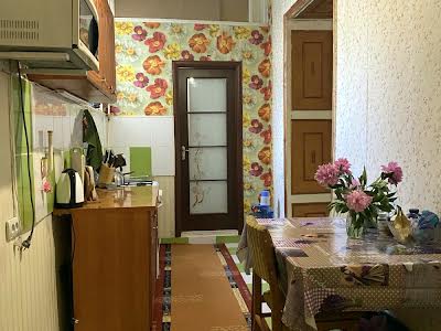 квартира за адресою Пастера вул., 19