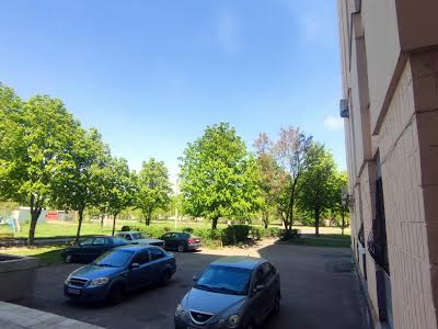 квартира по адресу Роганская ул., 152
