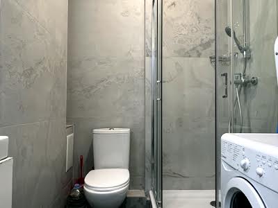 квартира за адресою Польова вул., 73