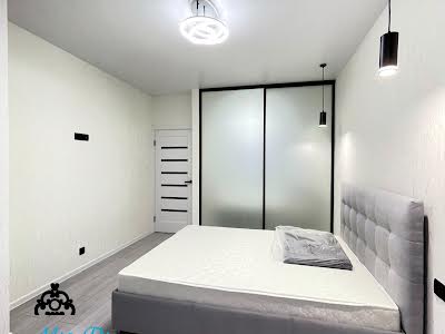 квартира по адресу Боголюбова ул., 42