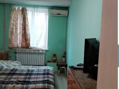 квартира за адресою Квартальна вулиц вул. (Гладкова), 45