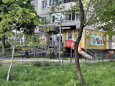 комерційна за адресою Оболонський просп., 3