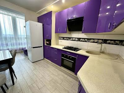 квартира за адресою Соборна вул., 126/14