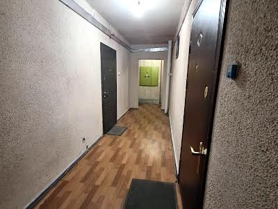 квартира за адресою Ревуцького вул., 11В