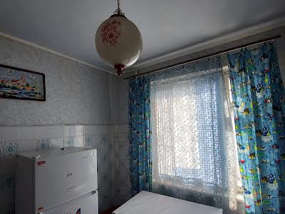 квартира по адресу Лазурная ул., 22