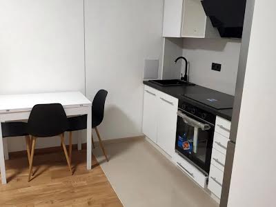 квартира за адресою Салютна вул., 2к18