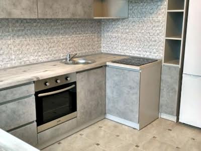 квартира за адресою Перлинна вул., 7
