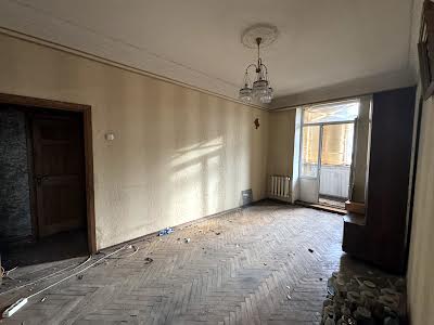 квартира за адресою Нижньоюрківська вул., 3