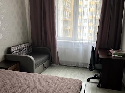 квартира за адресою Михайлівська вул., 8