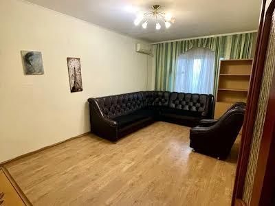 квартира за адресою Драгоманова вул., 31В