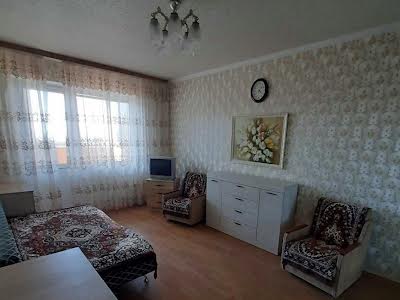 квартира за адресою Академіка Заболотного вул., 28